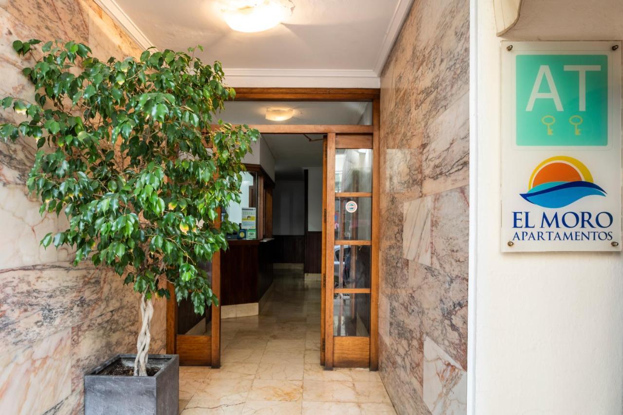 Apartamentos El Moro Сан-Антонио-Абад Экстерьер фото